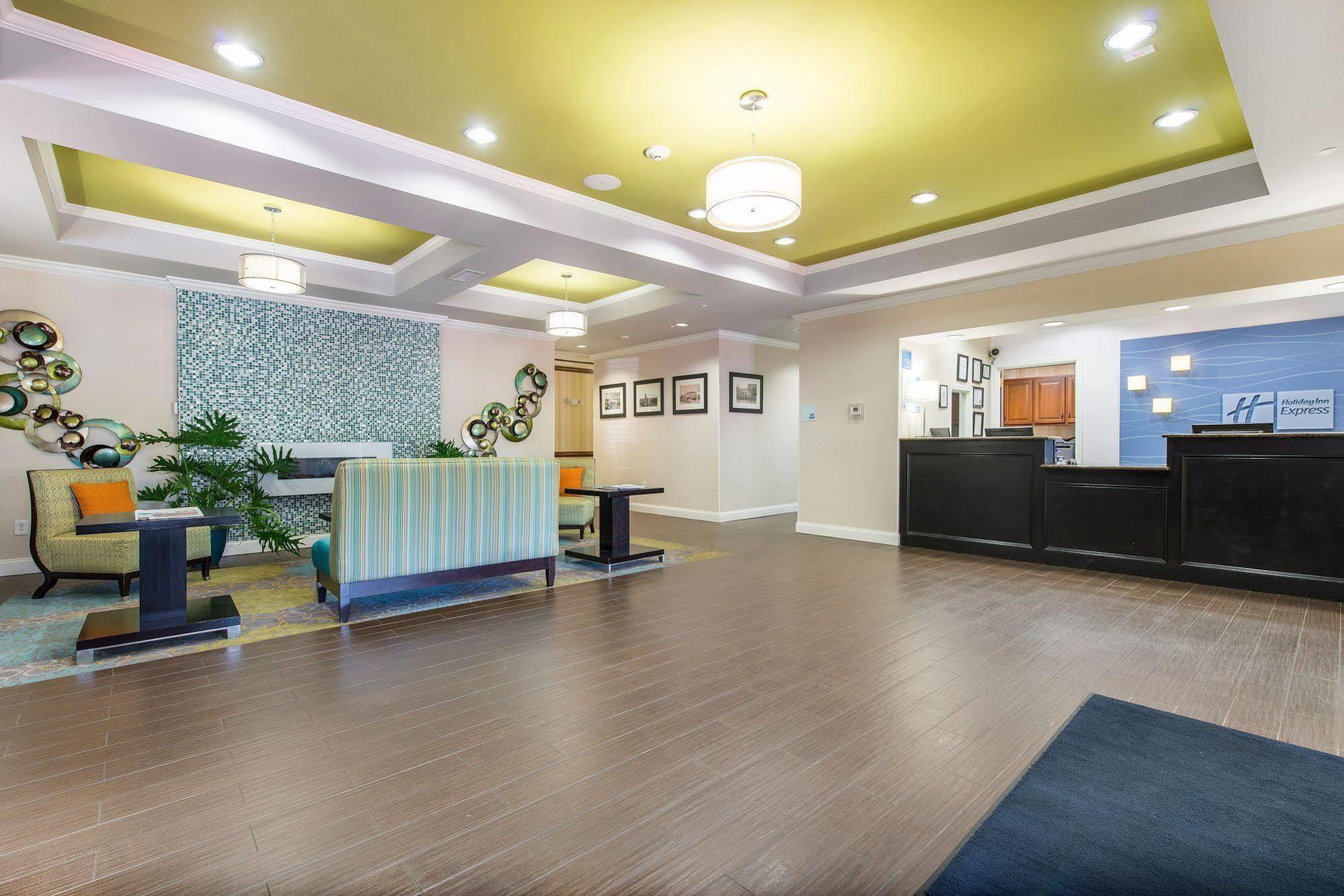 Holiday Inn Express Hotel & Suites Lagrange I-85 By Ihg Eksteriør bilde